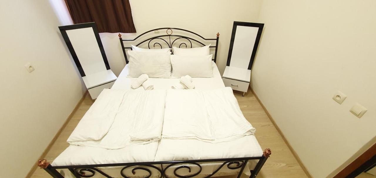 Tempus Hotel-Hostel Jerevan Eksteriør billede