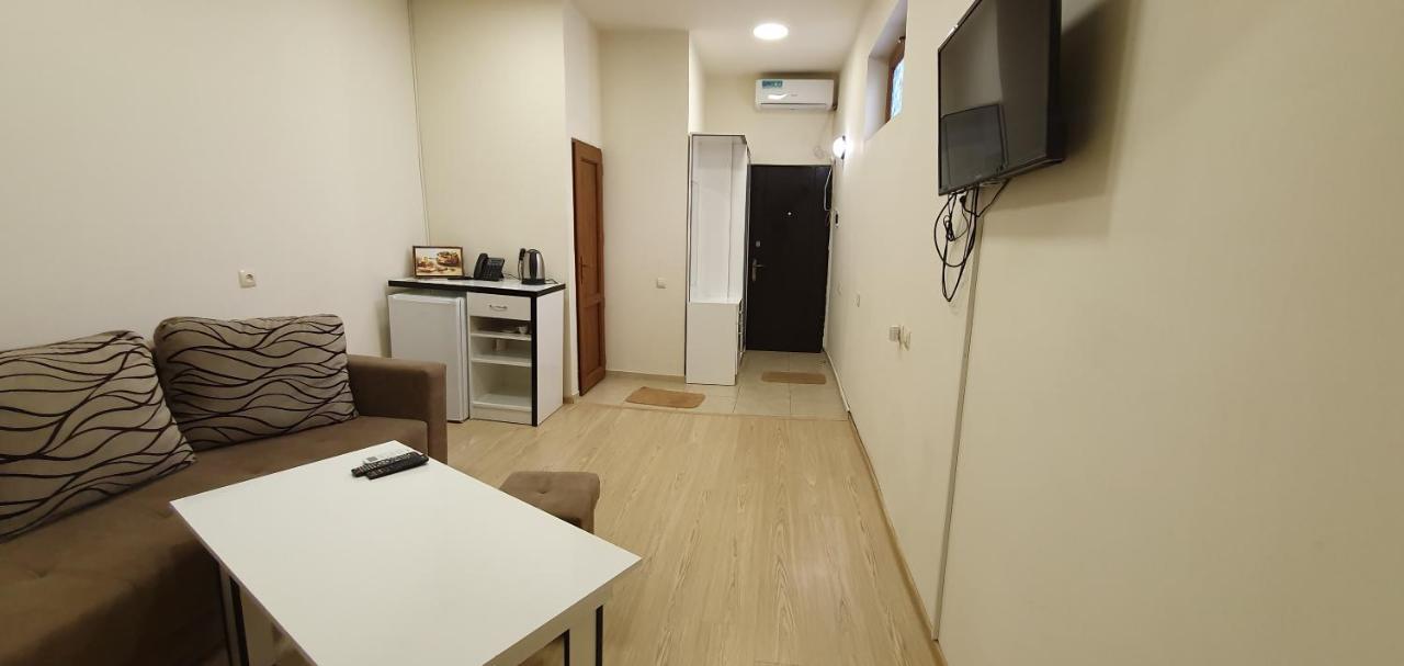 Tempus Hotel-Hostel Jerevan Eksteriør billede