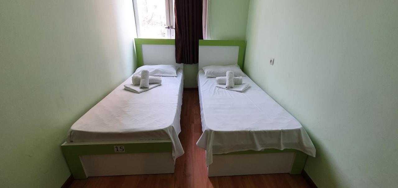 Tempus Hotel-Hostel Jerevan Eksteriør billede