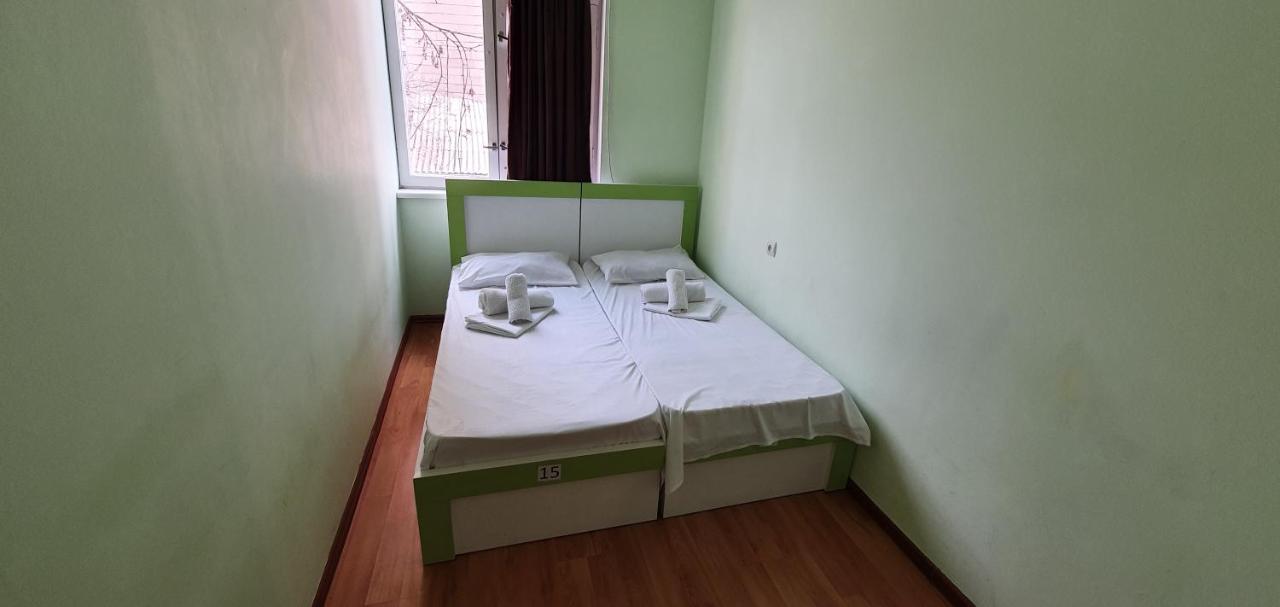 Tempus Hotel-Hostel Jerevan Eksteriør billede