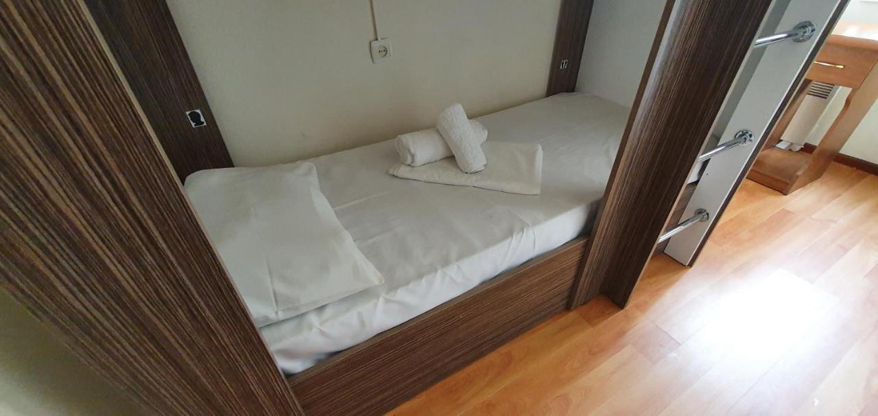 Tempus Hotel-Hostel Jerevan Eksteriør billede